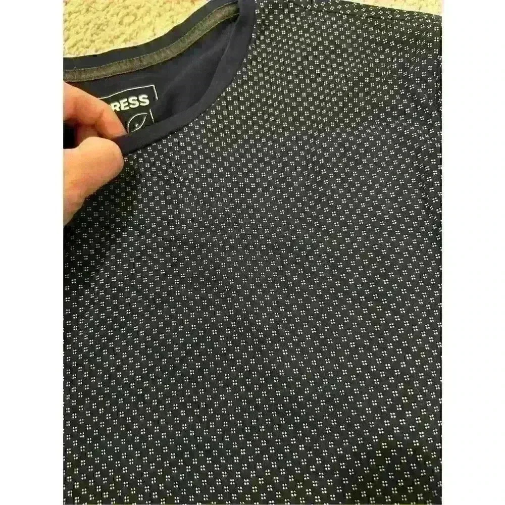 Express Shirt - Picture 5 of 9
